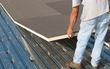 benefits of insulating Llansanffraid Ym Mechain flat roofing